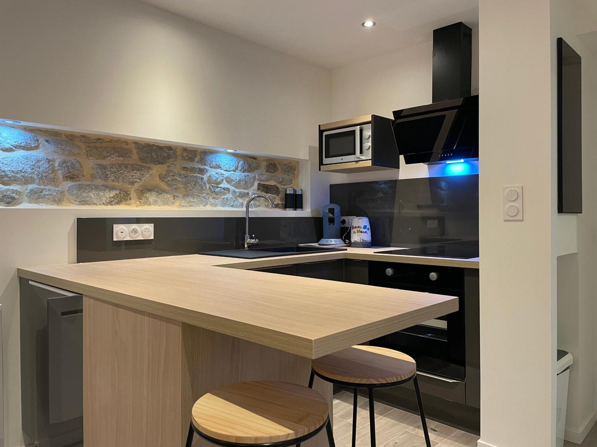 Le Calloch 2D - Studio 4 Etoiles - Quartier Gare - Wifi - Netflix Quimper Exterior photo